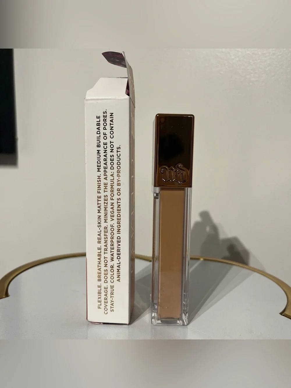 Urban Decay Stay Naked Foundation 40CP (Light Medium) NEW IN BOX